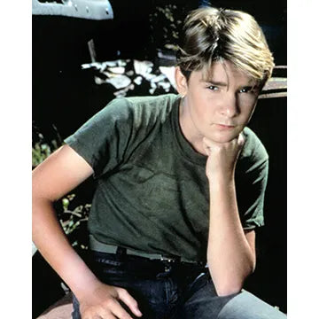 COREY-FELDMAN-AUTOGRAPH-PHOTO