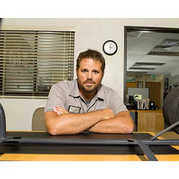 DAVID-DENMAN-AUTOGRAPH-PHOTO