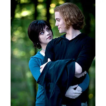 ASHLEY-GREENE-AUTOGRAPH-PHOTO