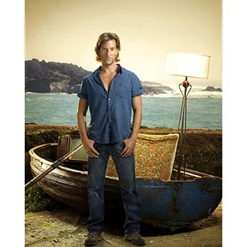 HENRY-IAN-CUSICK-AUTOGRAPH-PHOTO