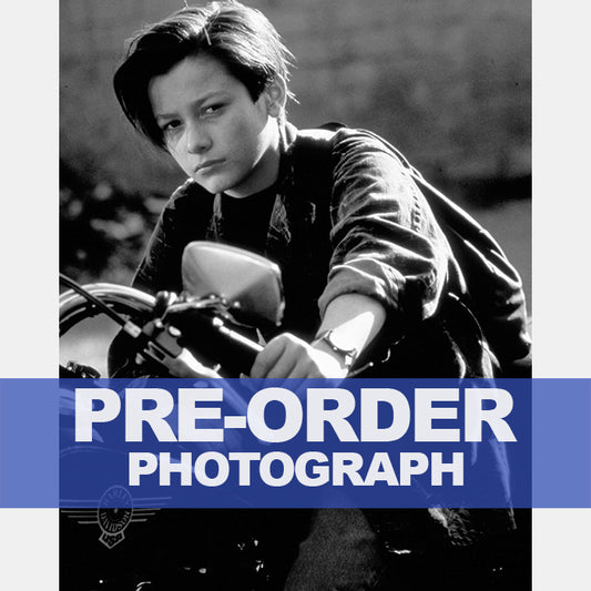 EDWARD-FURLONG-AUTOGRAPH-PHOTO