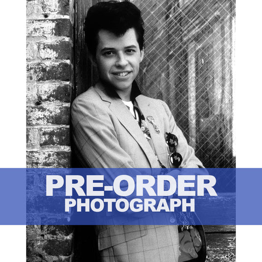 JON-CRYER-AUTOGRAPH-PHOTO