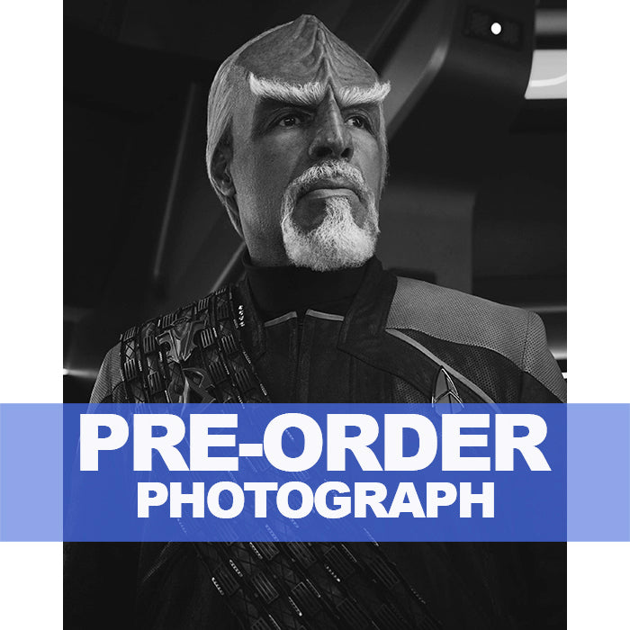 MICHAEL-DORN-AUTOGRAPH-PHOTO