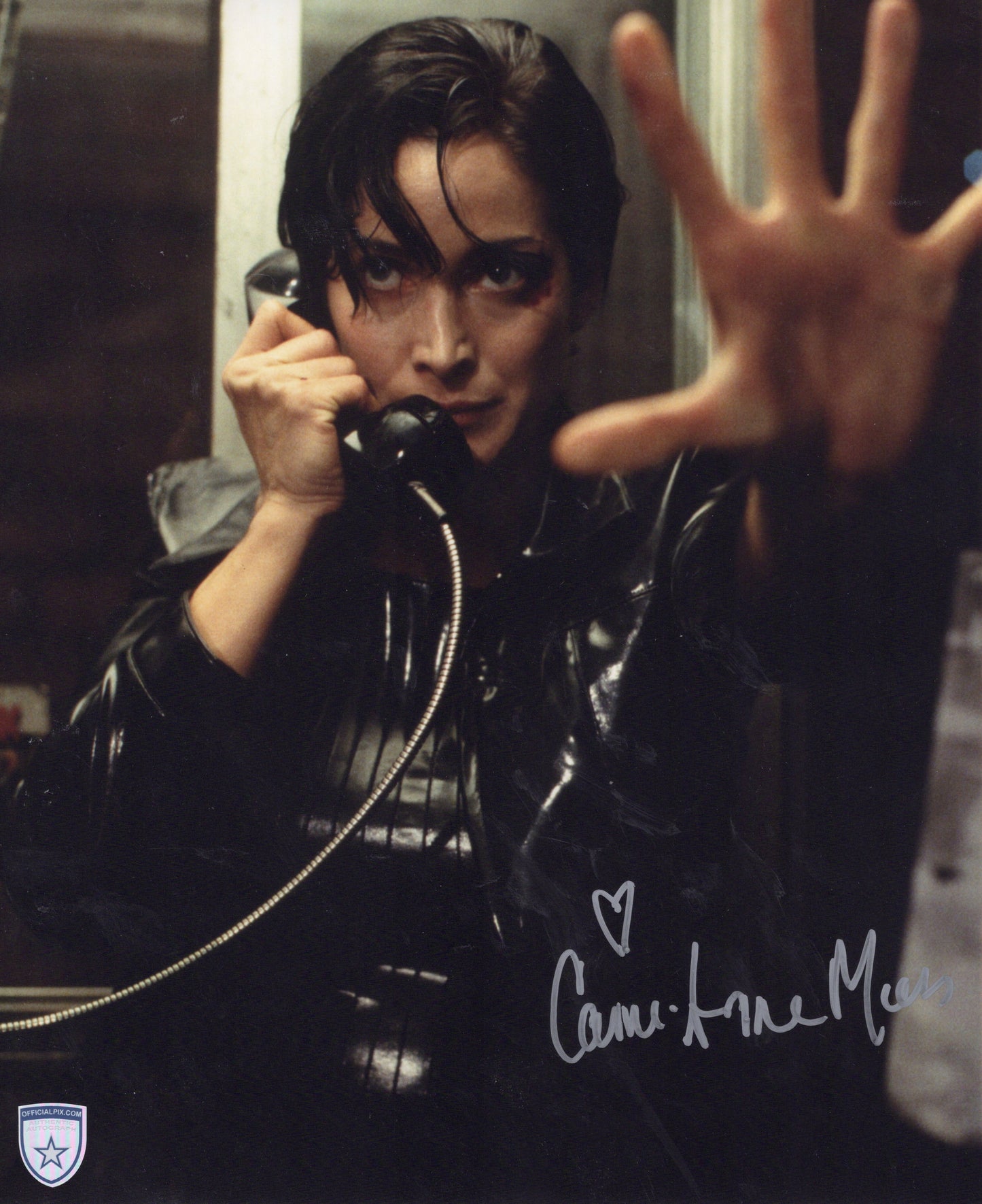 STOCK-CARRIE-ANNE-MOSS-004-11x14
