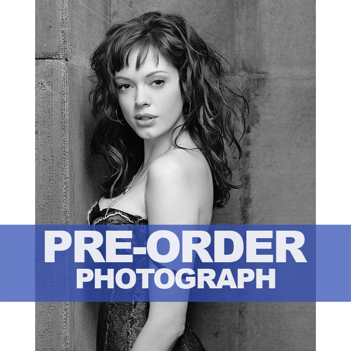 ROSE-MCGOWAN-AUTOGRAPH-PHOTO