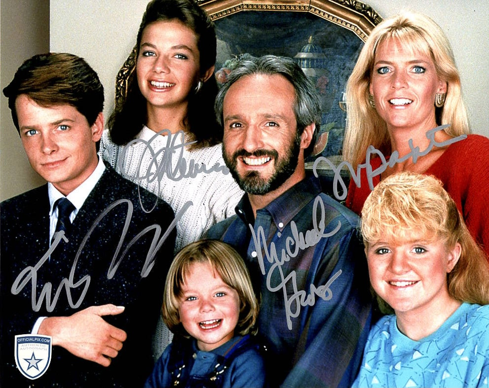 STOCK-FAMILY-TIES-003-8X10