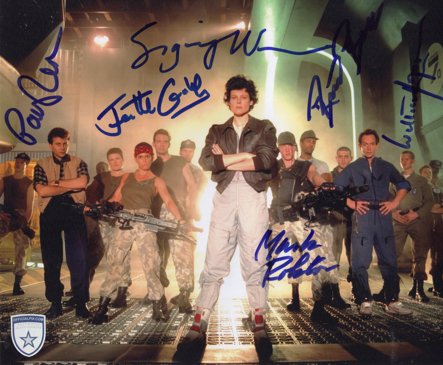 STOCK-ALIENS-CAST-001-8X10
