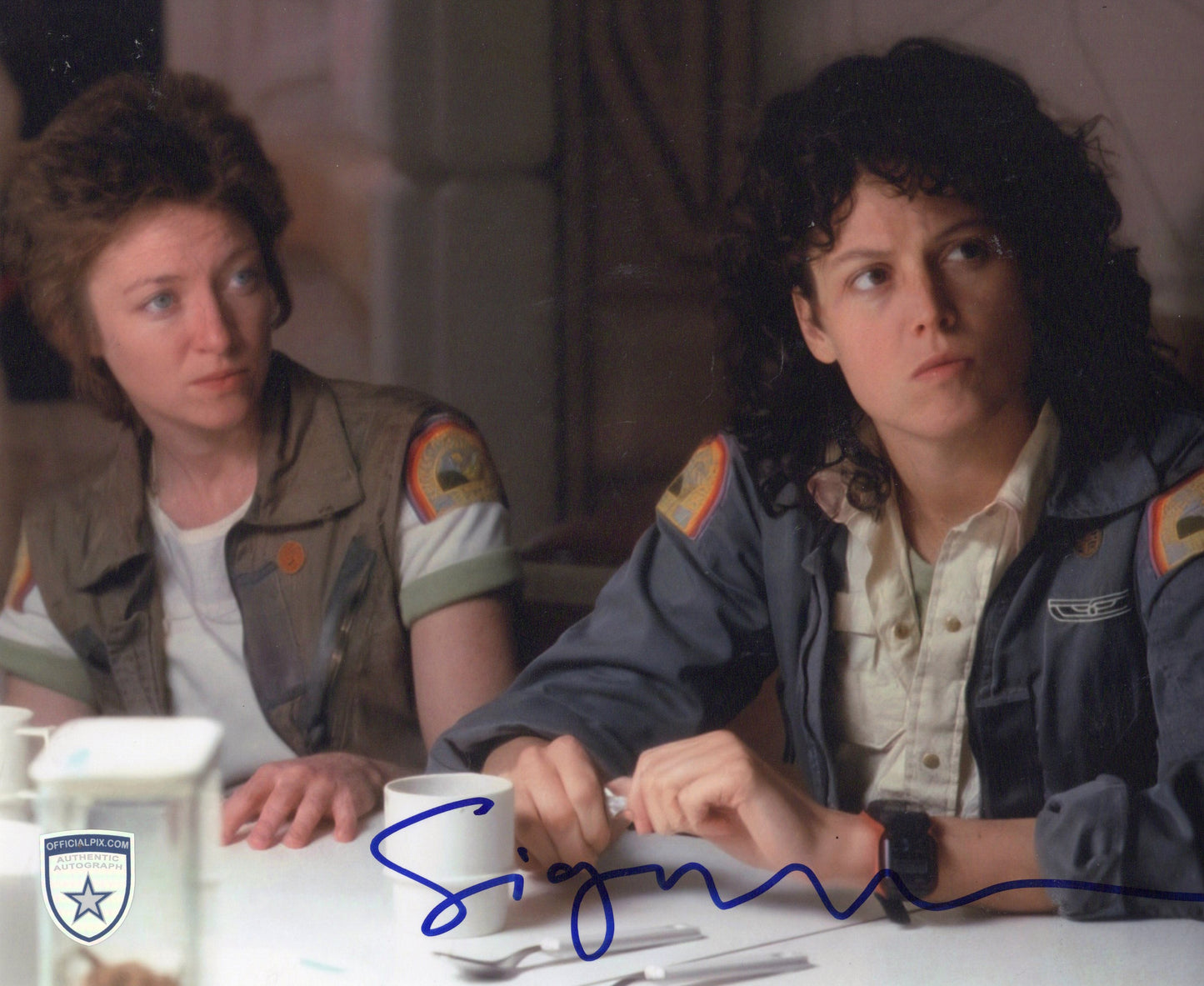 STOCK-SIGORNEY-WEAVER-013-8X10
