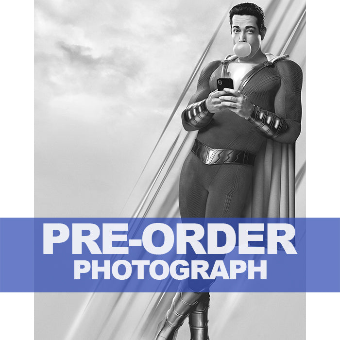 ZACHARY-LEVI-AUTOGRAPH-PHOTO