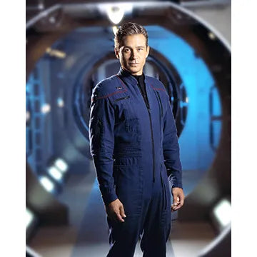 CONNOR-TRINNEER-AUTOGRAPH-PHOTO