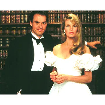 KIM-BASINGER-AUTOGRAPH-PHOTO