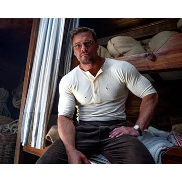 ALAN-RITCHSON-AUTOGRAPH-PHOTO