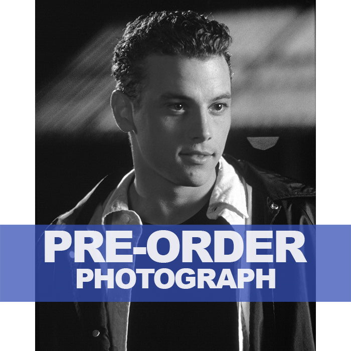 SKEET-ULRICH-AUTOGRAPH-PHOTO