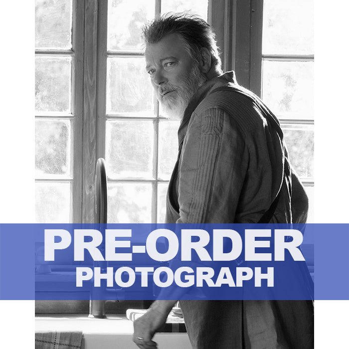 JONATHAN-FRAKES-AUTOGRAPH-PHOTO