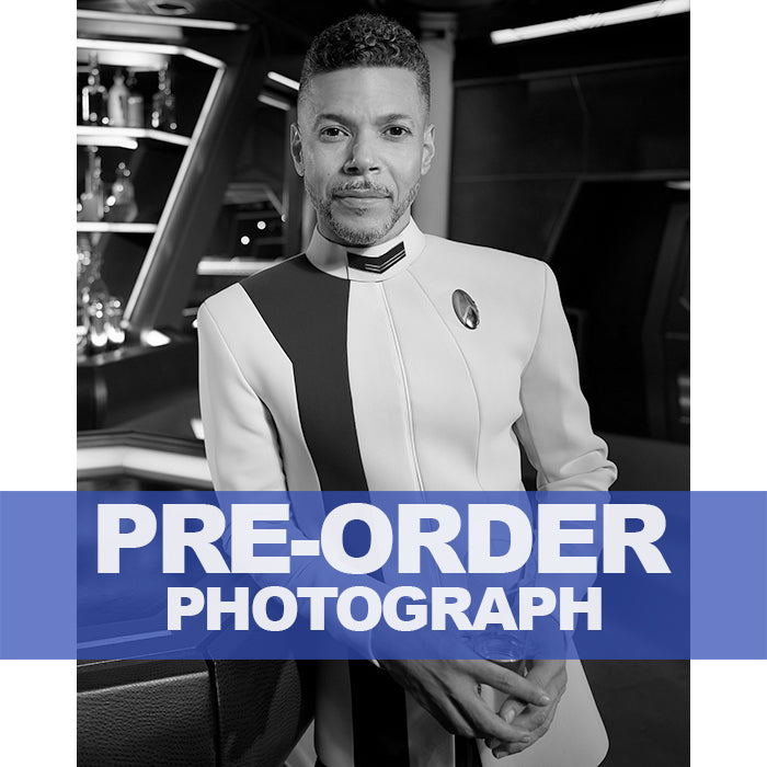 WILSON-CRUZ-AUTOGRAPH-PHOTO