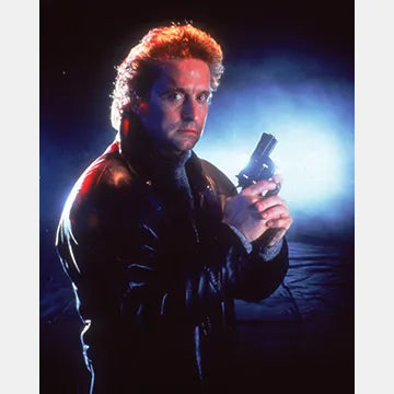 MICHAEL-DOUGLAS-AUTOGRAPH-PHOTO