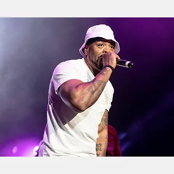 METHOD-MAN-AUTOGRAPH-PHOTO