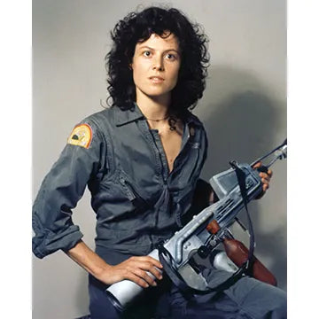 SIGOURNEY-WEAVER-AUTOGRAPH-PHOTO