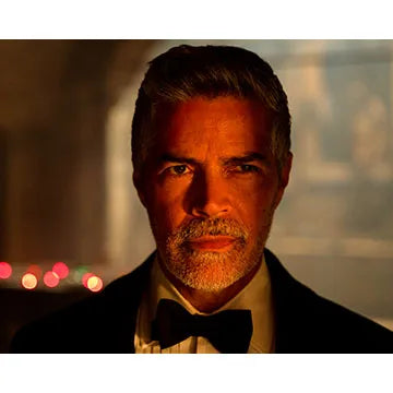 ESAI-MORALES-AUTOGRAPH-PHOTO
