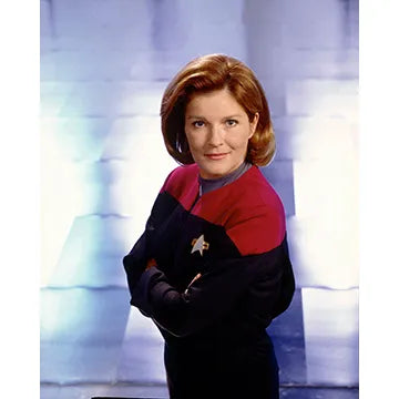 KATE-MULGREW-AUTOGRAPH-PHOTO