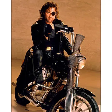 KURT-RUSSELL-AUTOGRAPH-PHOTO