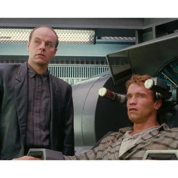 MICHAEL-IRONSIDE-AUTOGRAPH-PHOTO