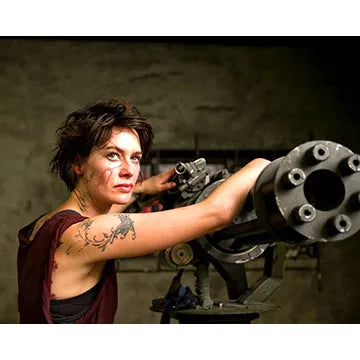 LENA-HEADEY-AUTOGRAPH-PHOTO