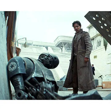 DIEGO-LUNA-AUTOGRAPH-PHOTO