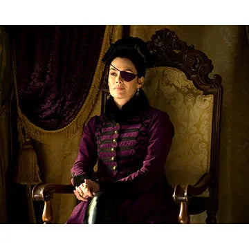 LENA-HEADEY-AUTOGRAPH-PHOTO