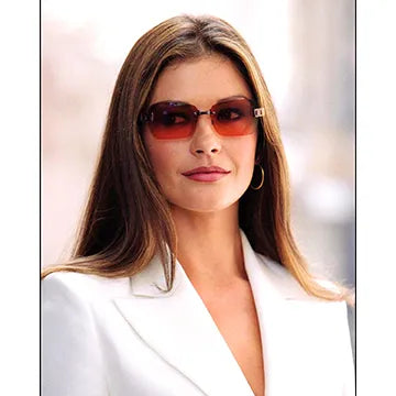 CATHERINE-ZETA-JONES-AUTOGRAPH-PHOTO