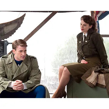HAYLEY-ATWELL-AUTOGRAPH-PHOTO