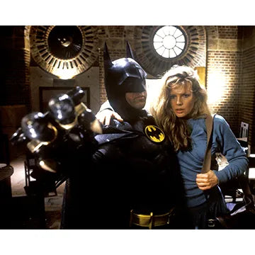 KIM-BASINGER-AUTOGRAPH-PHOTO