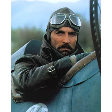 TOM-SELLECK-AUTOGRAPH-PHOTO