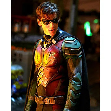 BRENTON-THWAITES-AUTOGRAPH-PHOTO