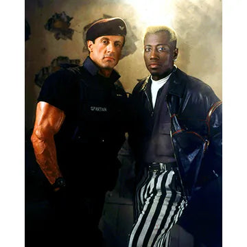 SYLVESTER-STALLONE-AUTOGRAPH-PHOTO