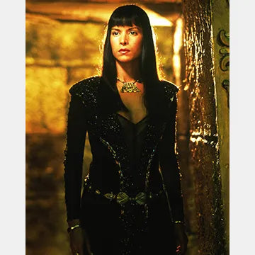 PATRICIA-VELASQUEZ-AUTOGRAPH-PHOTO