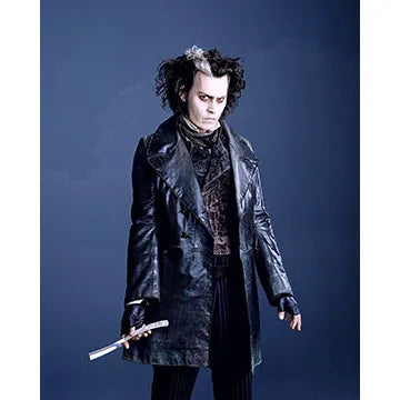 JOHNNY-DEPP-AUTOGRAPH-PHOTO