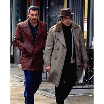 JOHNNY-DEPP-AUTOGRAPH-PHOTO