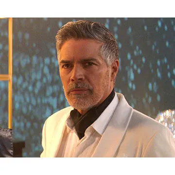 ESAI-MORALES-AUTOGRAPH-PHOTO