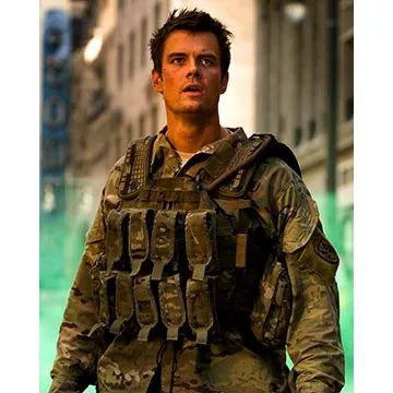 JOSH-DUHAMEL-AUTOGRAPH-PHOTO