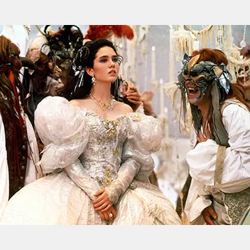 JENNIFER-CONNELLY-AUTOGRAPH-PHOTO