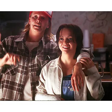 CHRISTINA-RICCI-AUTOGRAPH-PHOTO