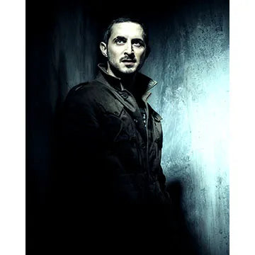 TOMER-CAPONE-AUTOGRAPH-PHOTO