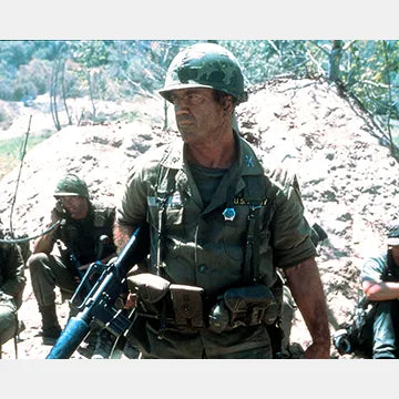 MEL-GIBSON-AUTOGRAPH-PHOTO