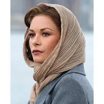 CATHERINE-ZETA-JONES-AUTOGRAPH-PHOTO