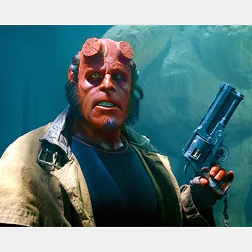 RON-PERLMAN-AUTOGRAPH-PHOTO