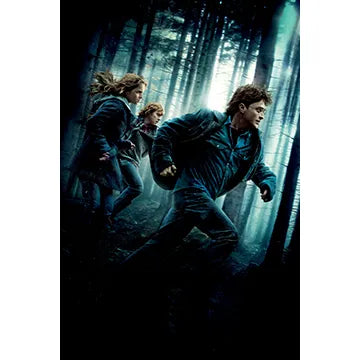 BONNIE-WRIGHT-AUTOGRAPH-PHOTO