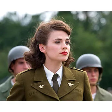 HAYLEY-ATWELL-AUTOGRAPH-PHOTO