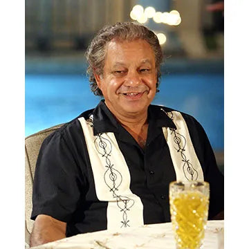 CHEECH-MARIN-AUTOGRAPH-PHOTO