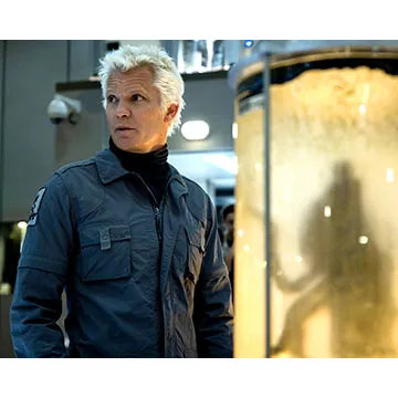 TIMOTHY-OLYPHANT-AUTOGRAPH-PHOTO